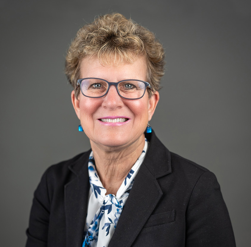 Headshot of Laurie Beyer